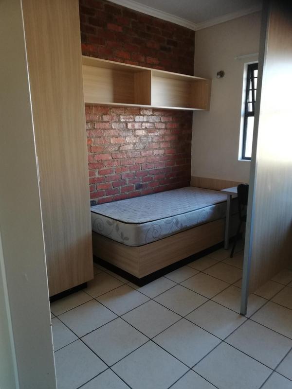 To Let 2 Bedroom Property for Rent in Die Bult North West
